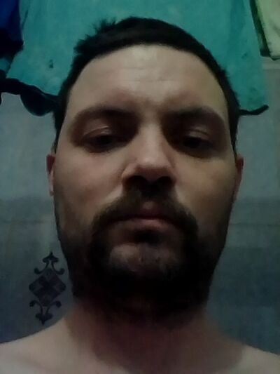  -,   Anton, 36 ,   