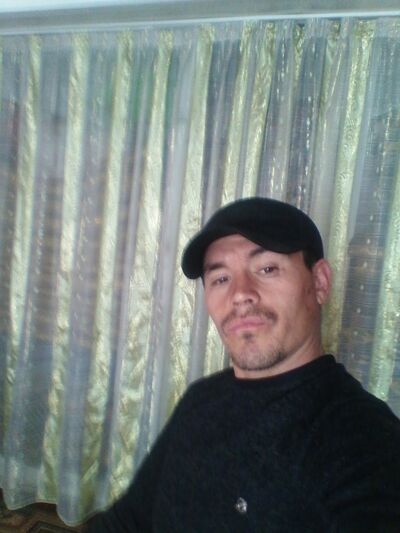  ,   Artur, 39 ,   ,   , c 
