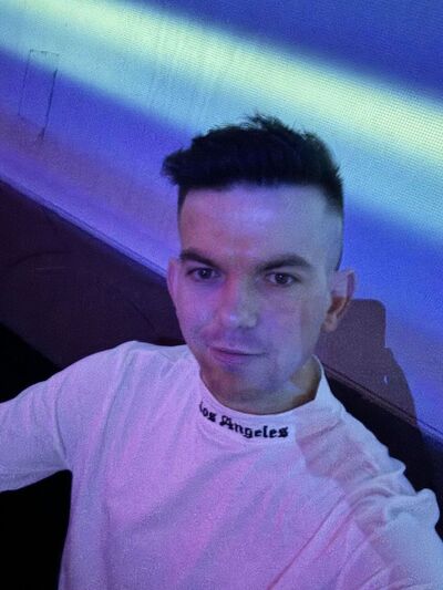 ,   Coni, 29 ,   ,   