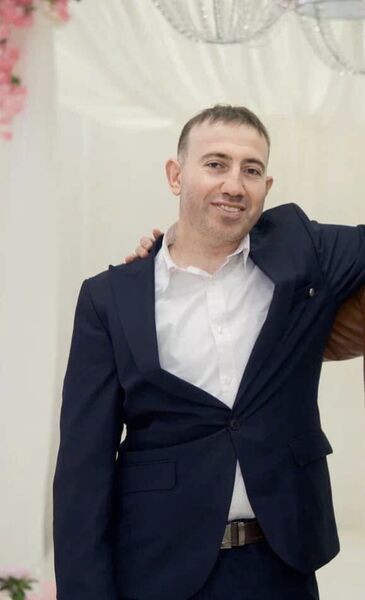  ,   Adnan, 37 ,   ,   , c , 