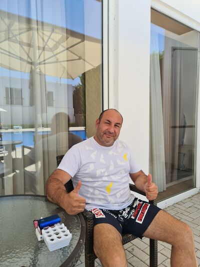  ,   Samir, 49 ,   ,   