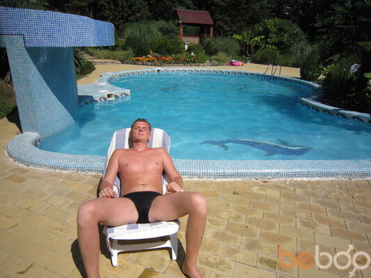  ,   Vlad, 48 ,  