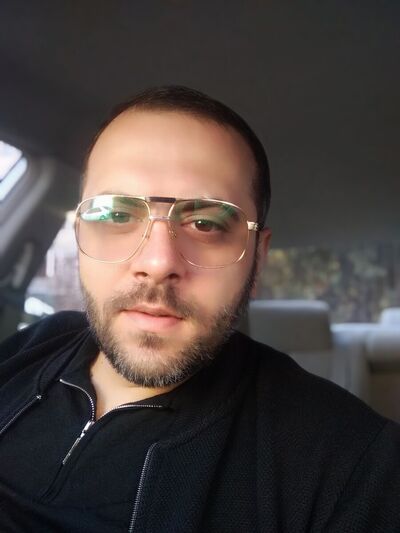  ,   Vahan, 41 ,  