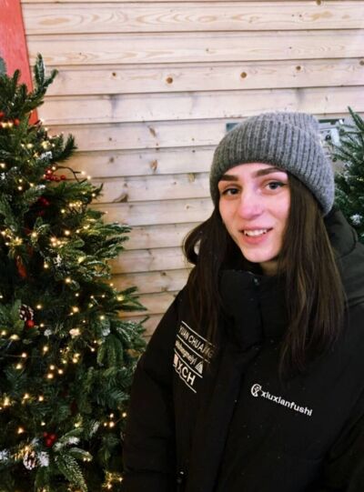  ,   Lenka, 30 ,   ,   