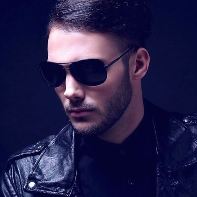  ,   Victor, 27 ,   ,   