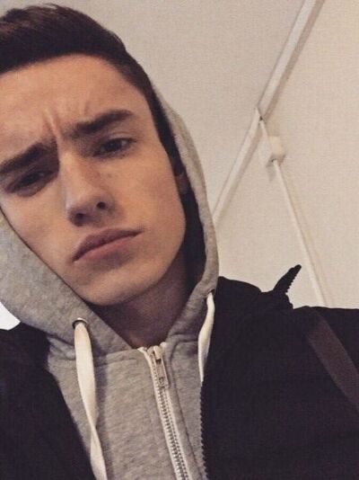  -,   , 21 ,   ,   