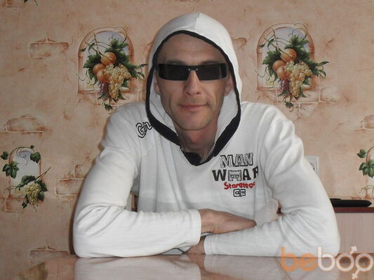  ,   Vitos, 46 ,  