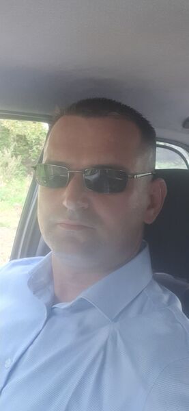  ,   Mark, 40 ,   ,   