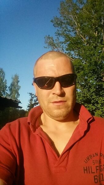  ,   Aleksejs, 36 ,   