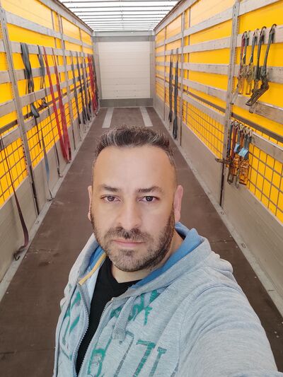  ,   Guric Sadaro, 46 ,   ,   , c 