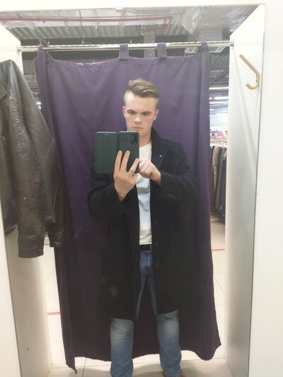  -,   Vlad, 22 ,   ,   