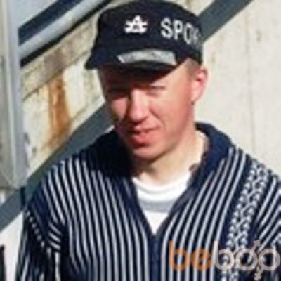  ,   Valentin, 49 ,   
