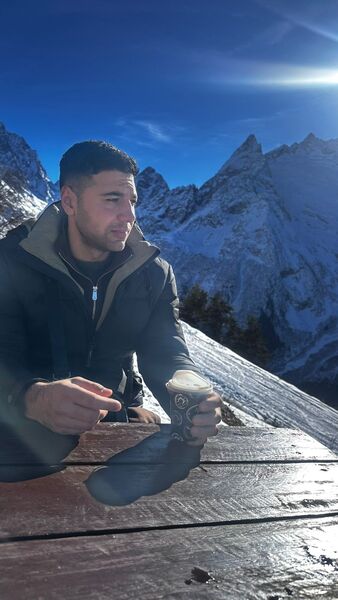  ,   Tigran, 25 ,   ,   