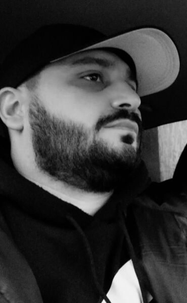  ,   ALi, 37 ,   ,   