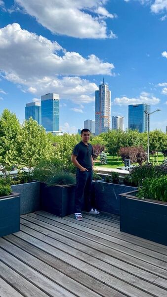  ,   Murodbek, 24 ,   ,   , c 