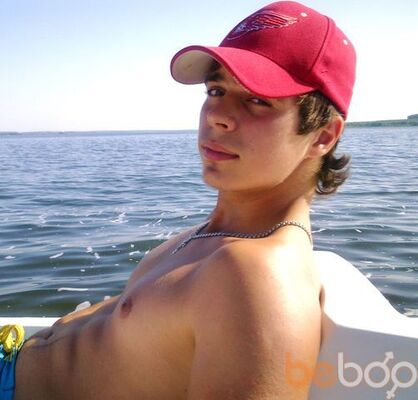  ,   Ruben, 32 ,   ,   , c 