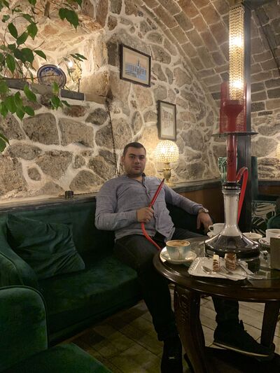  ,   Narek, 28 ,   ,   