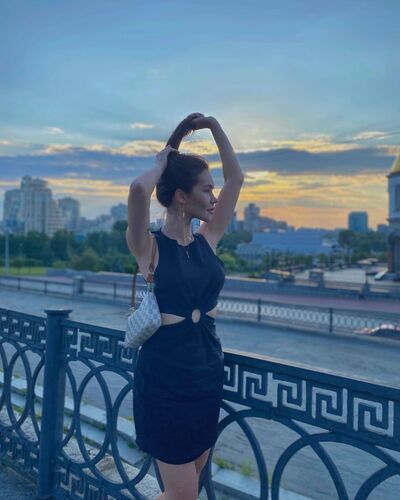  ,   Adele, 30 ,   ,   