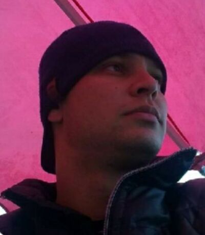  ,   Slavik, 40 ,   ,   