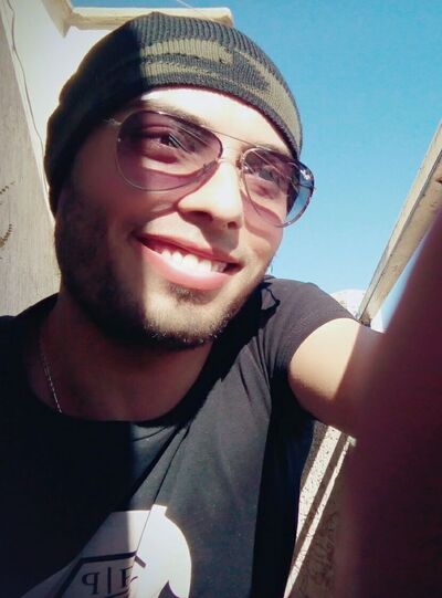  ,   Yassine, 34 ,     , c 