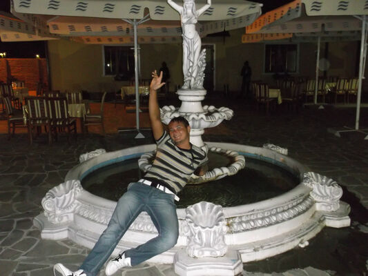  ,   Dimas, 35 ,     , c 