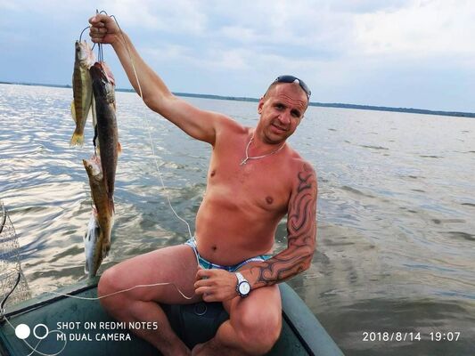  ,   Dima, 46 ,   
