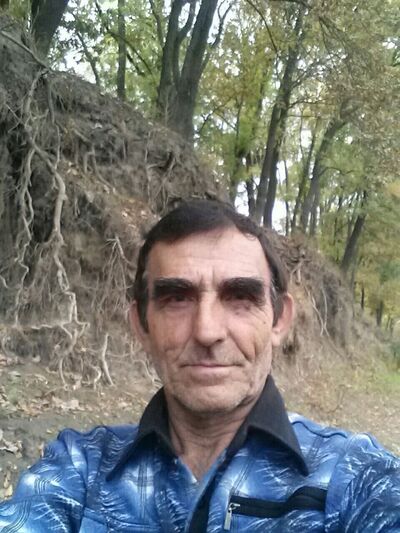  ,   Petr, 61 ,   c , 