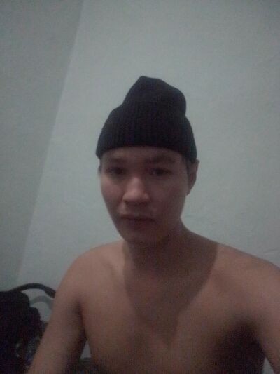  ,   Sashechek, 23 ,   ,   
