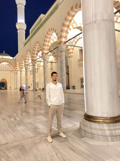  ,   Ali, 25 ,   ,   , c , 
