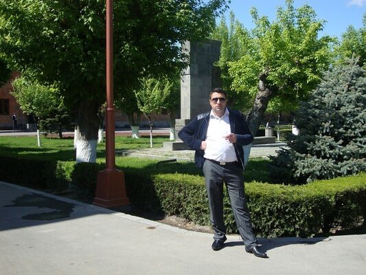  ,   Armyan, 35 ,   