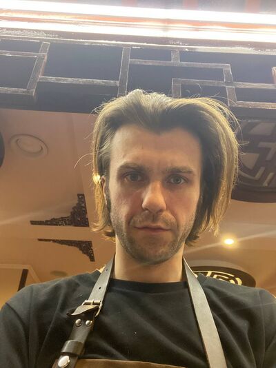 -,   Pavluha, 32 ,   ,   