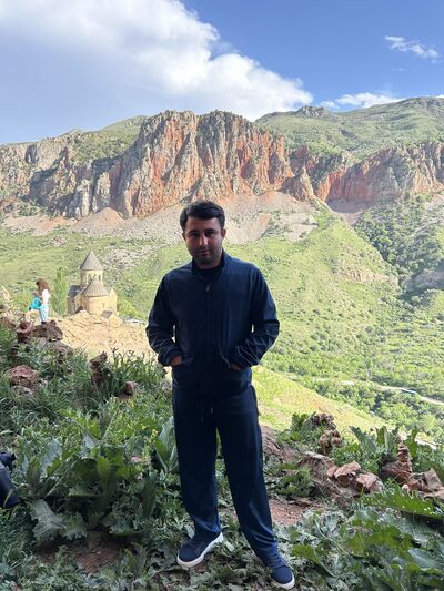  Soho,   Arayik, 23 ,   ,   