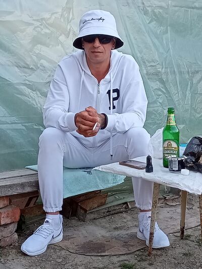  ,   , 40 ,   ,   