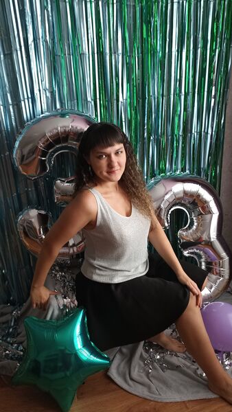  --,   Anna, 33 ,   ,   , c , 