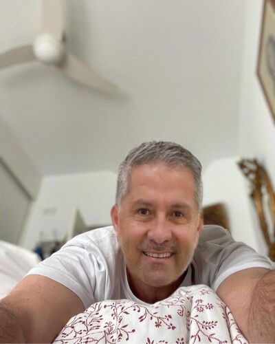 Bells,   Hug Leeion, 52 ,   ,   