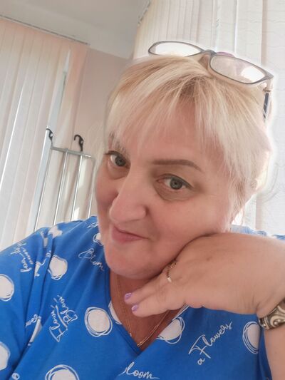  -,   Lora, 55 ,   ,   