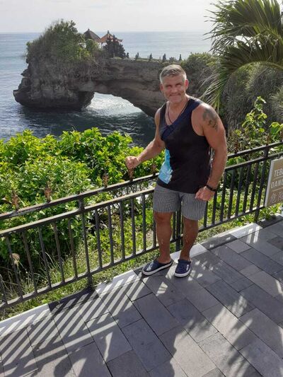  ,   Alex, 46 ,   ,   