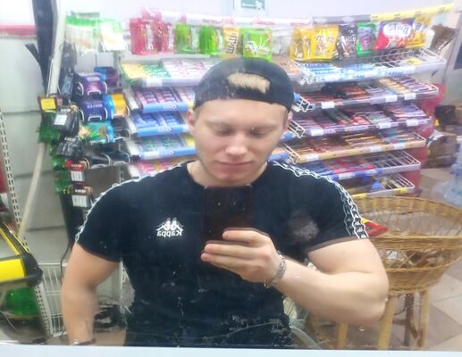  ,   Red, 22 ,   ,   