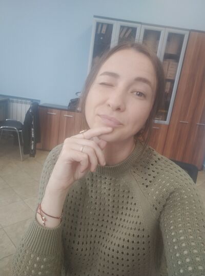  ,   Anna, 39 ,   c 