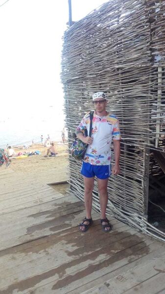 ,   Dimasik, 48 ,   ,   , c 