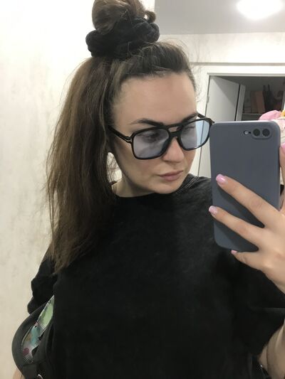  ,   Alina, 26 ,  