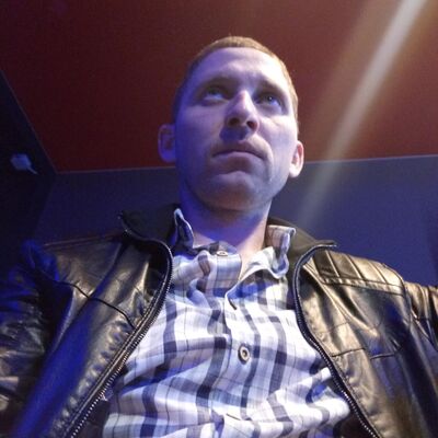  --,   Alex, 39 ,   