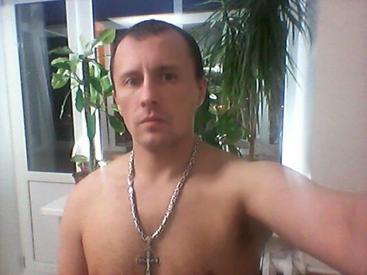  ,   Yuriy, 40 ,   ,   , c , 