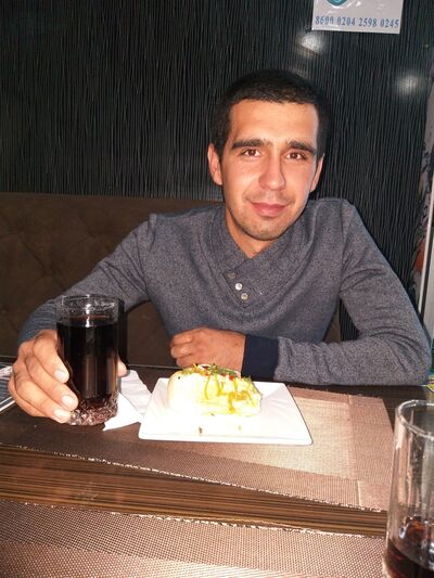 ,   Anvar, 31 ,  