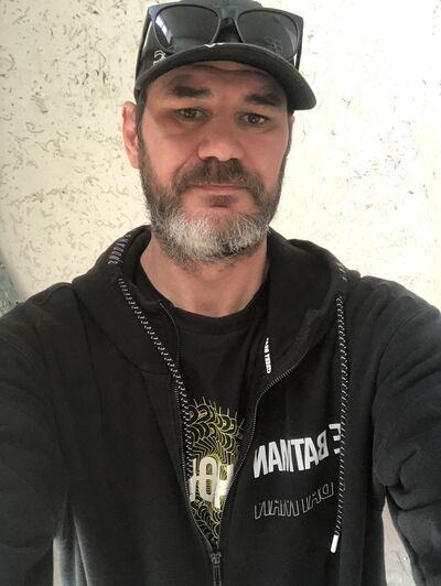  ,   Anton, 34 ,   
