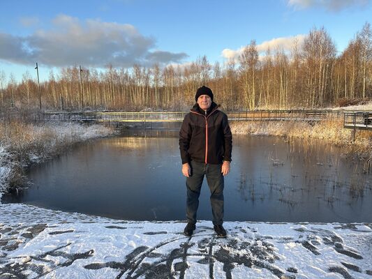  ,   Aleksandr K, 64 ,   ,   