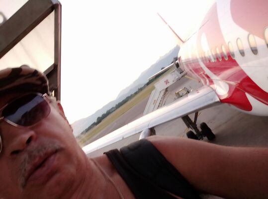  ,   Alex, 60 ,   ,   , c 