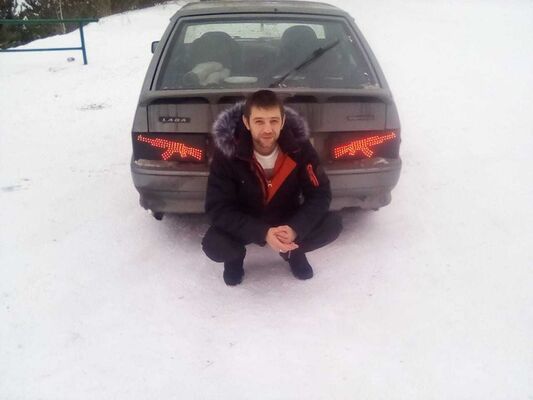  ,   Ivan, 39 ,   