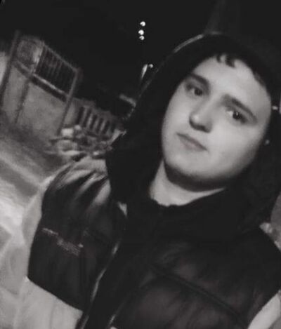  ,   Gioni, 23 ,   ,   , c 
