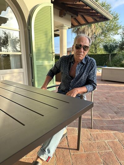  ,   Alex, 67 ,   ,   